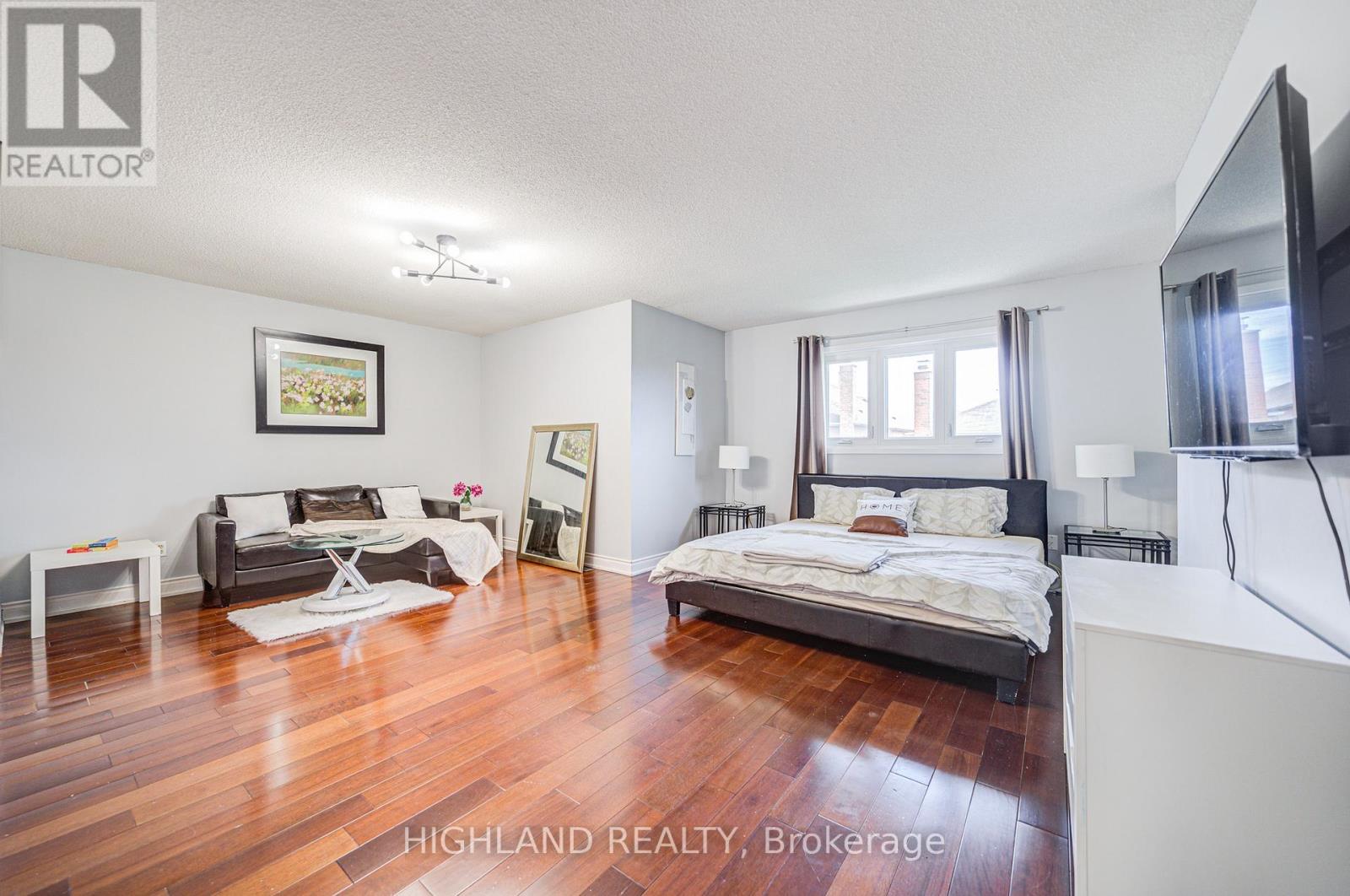 4781 Crystal Rose Drive, Mississauga, Ontario  L5V 1G9 - Photo 22 - W12516918