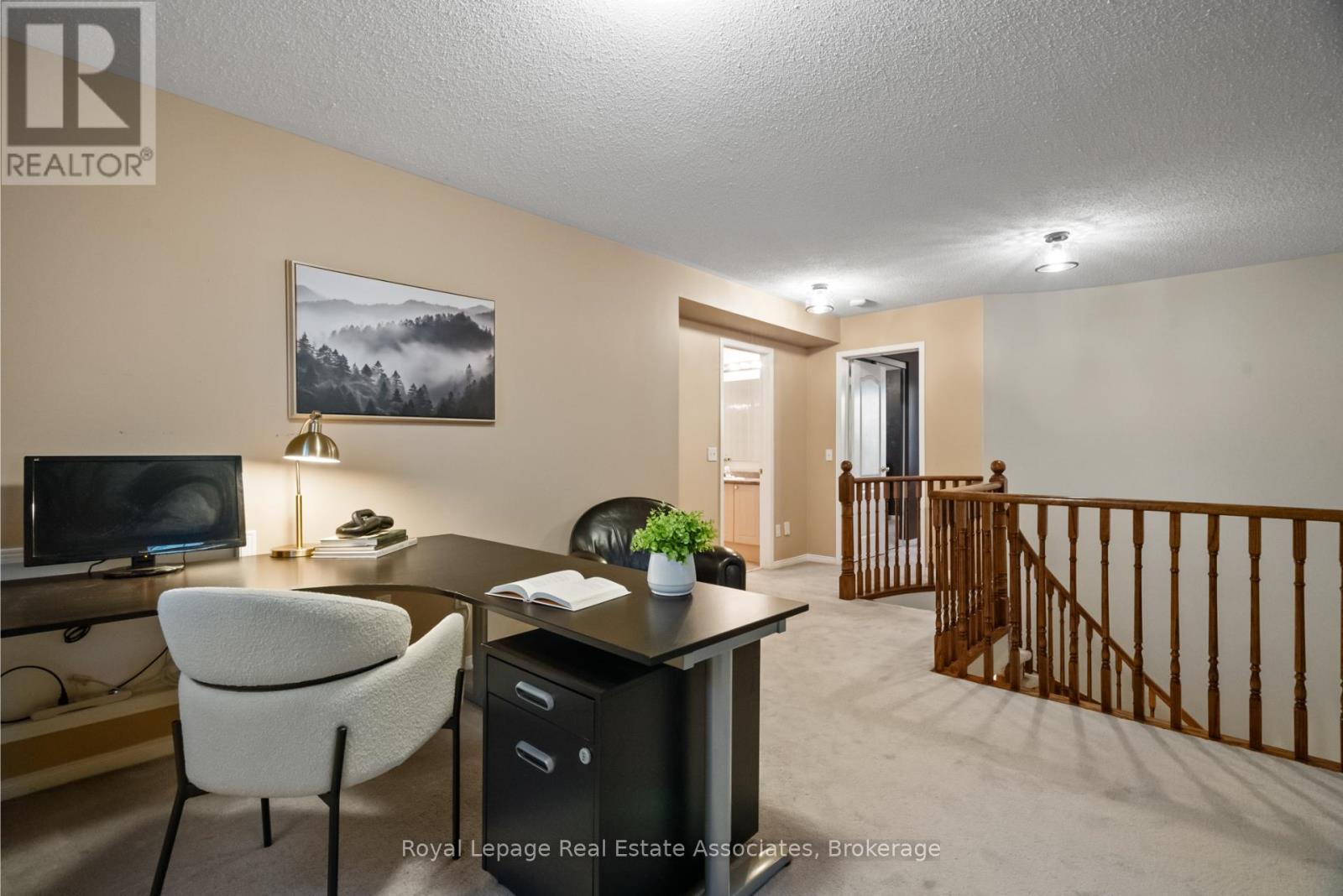 62 Pike Road, Oakville, Ontario  L6H 6C3 - Photo 26 - W12516922