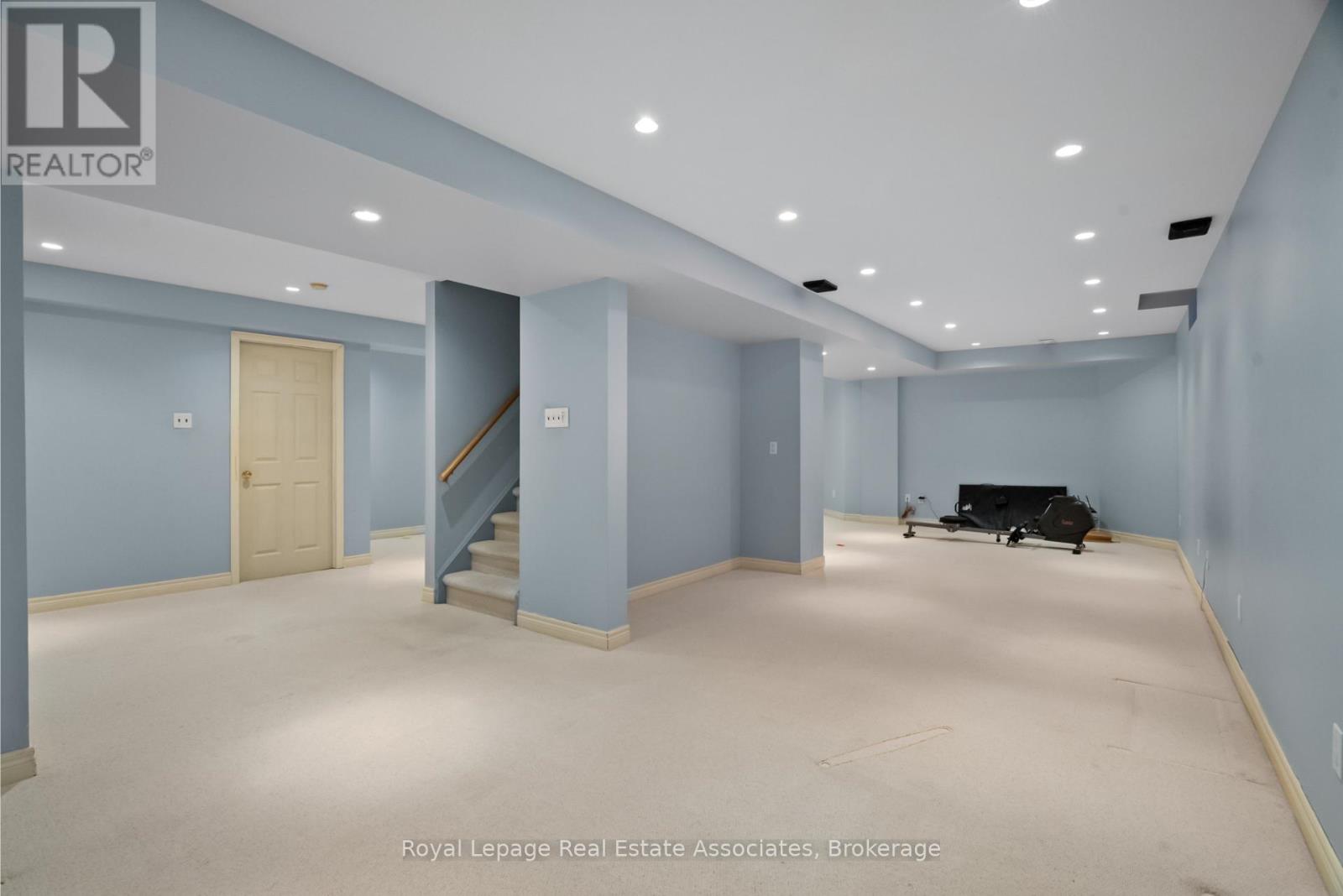 62 Pike Road, Oakville, Ontario  L6H 6C3 - Photo 31 - W12516922