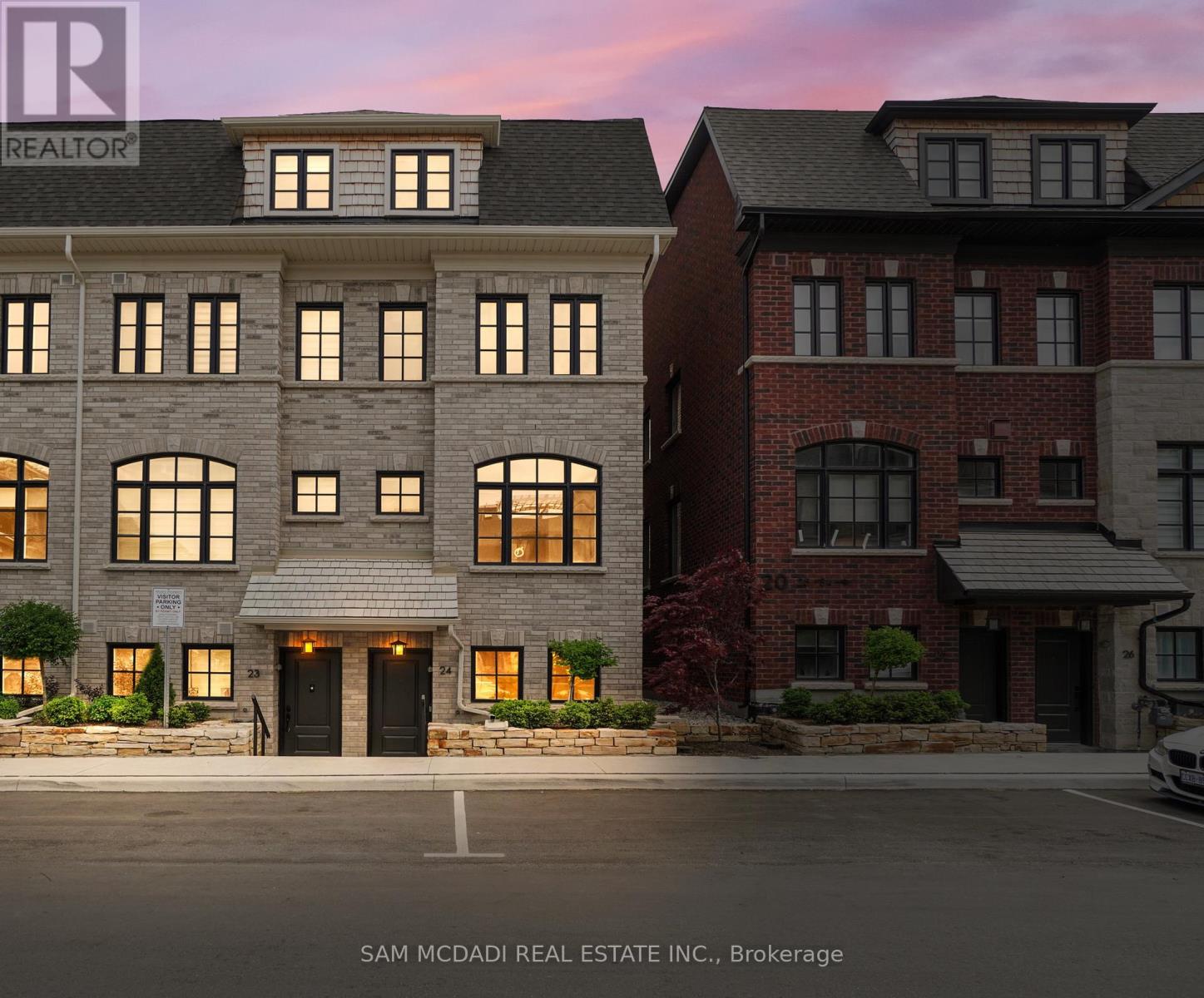 24 - 10 Lunar Crescent, Mississauga, Ontario  L5M 2P6 - Photo 38 - W12516932