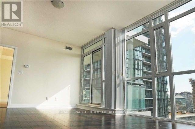 1103 - 4099 Brickstone Mews, Mississauga, Ontario  L5B 0G2 - Photo 8 - W12517016