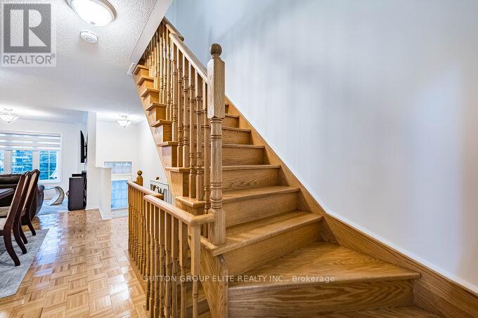 5055 Heatherleigh Avenue, Mississauga, Ontario  L5V 2R9 - Photo 14 - W12517020