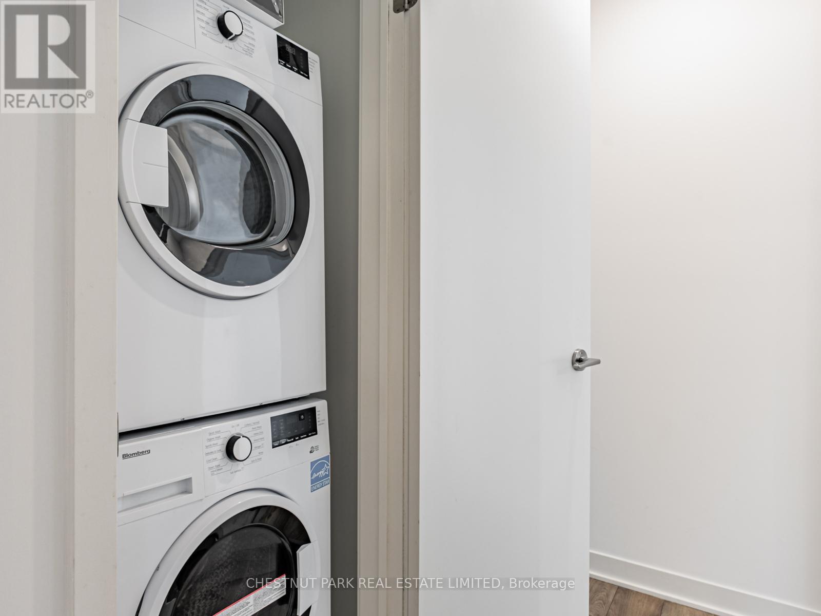 Th4 - 30 Ed Clark Gardens, Toronto (Weston-Pellam Park), Ontario  M6N 0B5 - Photo 20 - W12517024