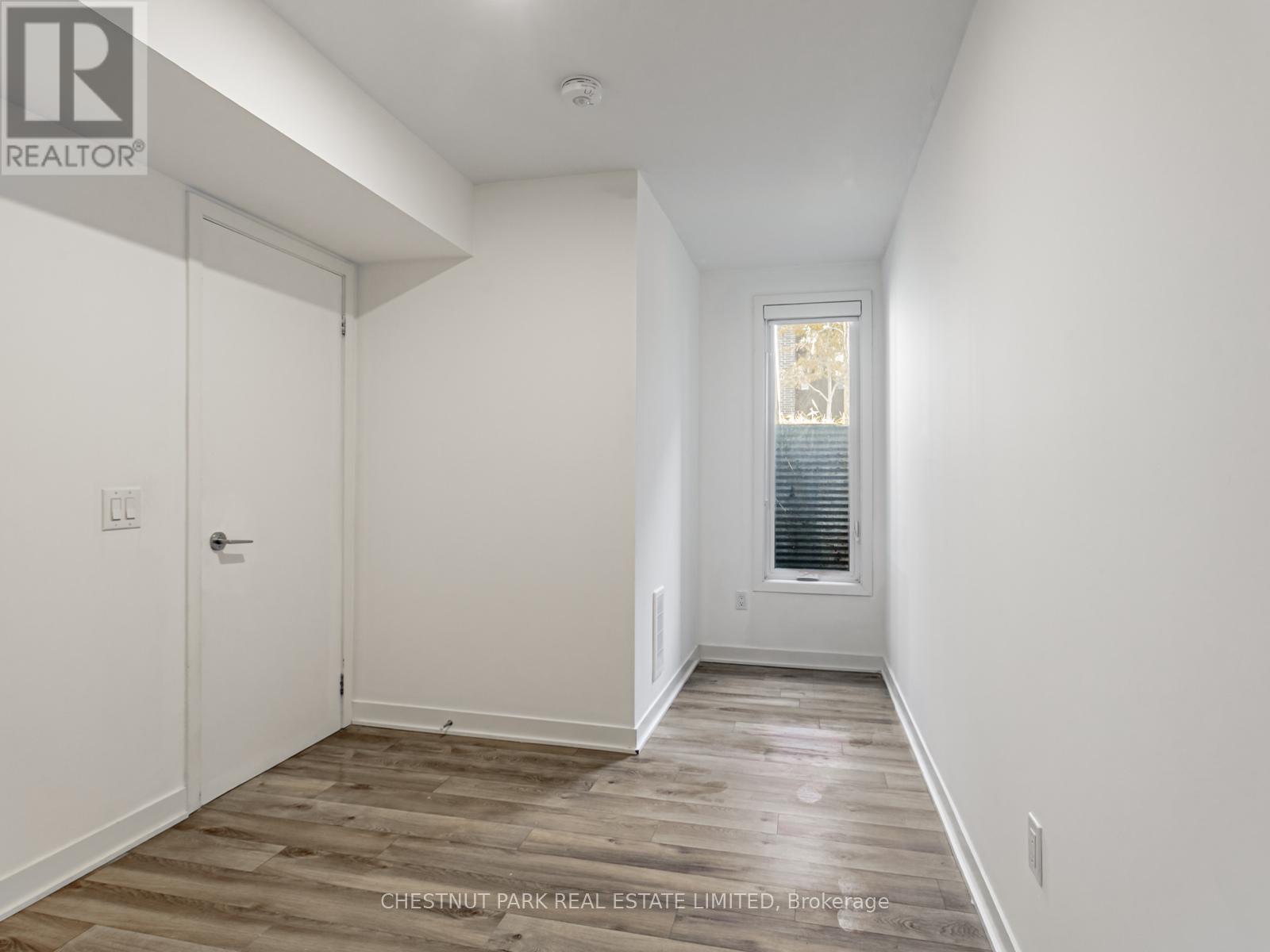 Th4 - 30 Ed Clark Gardens, Toronto (Weston-Pellam Park), Ontario  M6N 0B5 - Photo 24 - W12517024