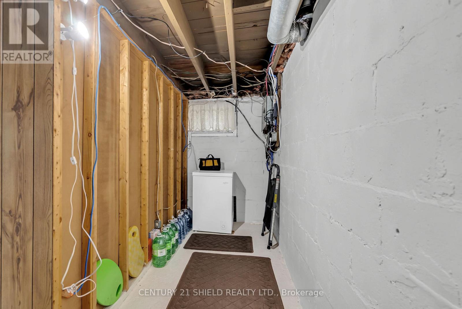 1201 Daly Avenue, Cornwall, Ontario  K6J 4W1 - Photo 18 - X12517158