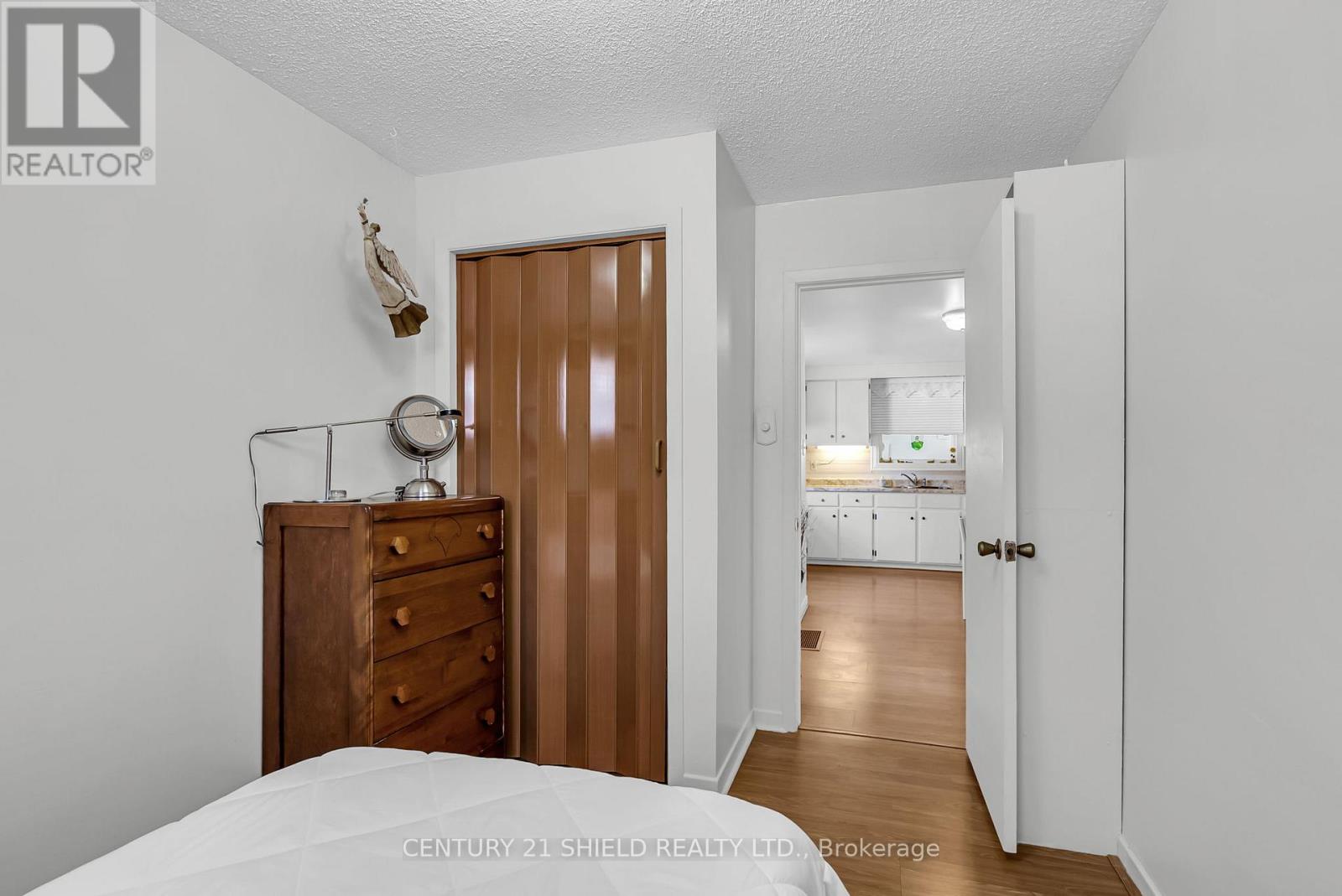 1201 Daly Avenue, Cornwall, Ontario  K6J 4W1 - Photo 8 - X12517158