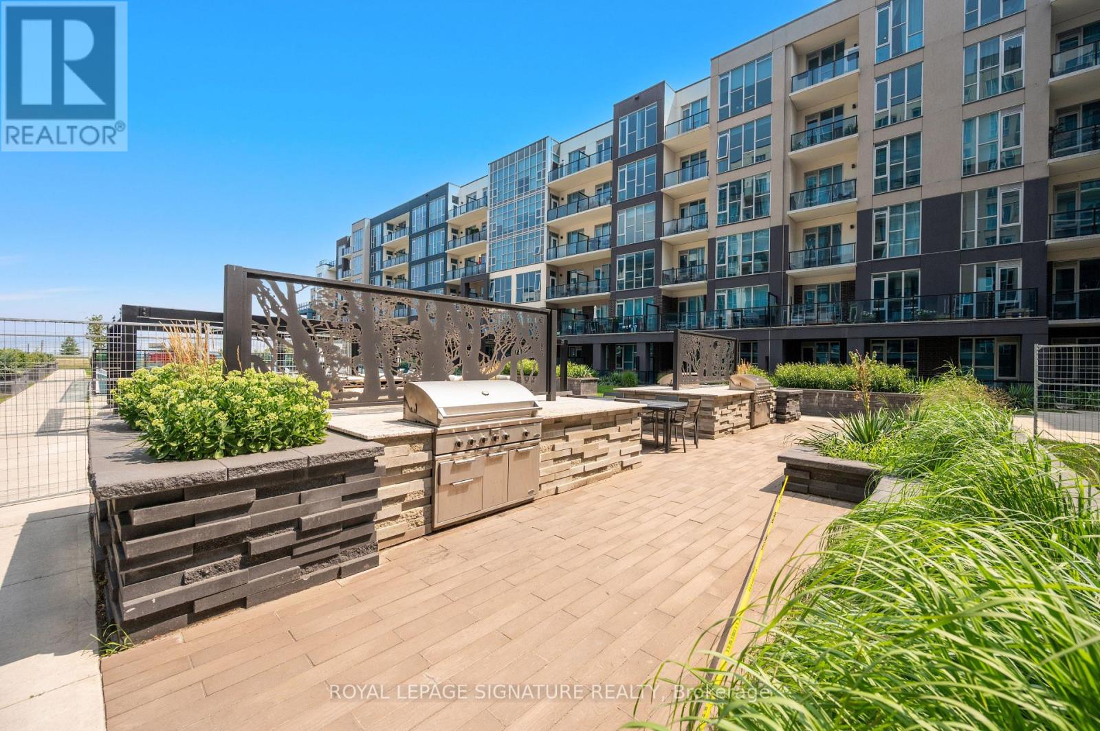 629 - 16 Concord Place, Grimsby, Ontario  L3M 0J1 - Photo 49 - X12516702