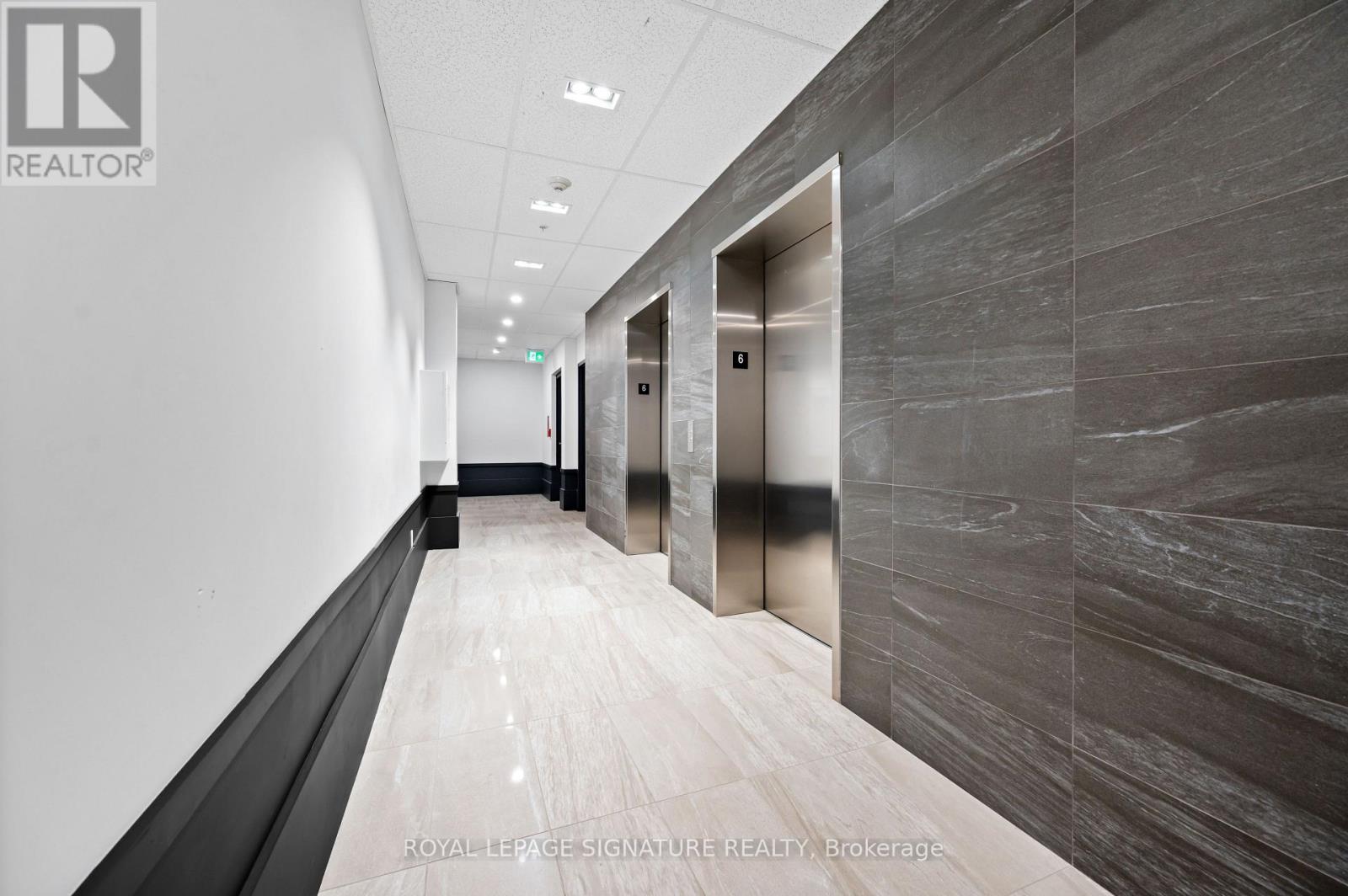 629 - 16 Concord Place, Grimsby, Ontario  L3M 0J1 - Photo 5 - X12516702