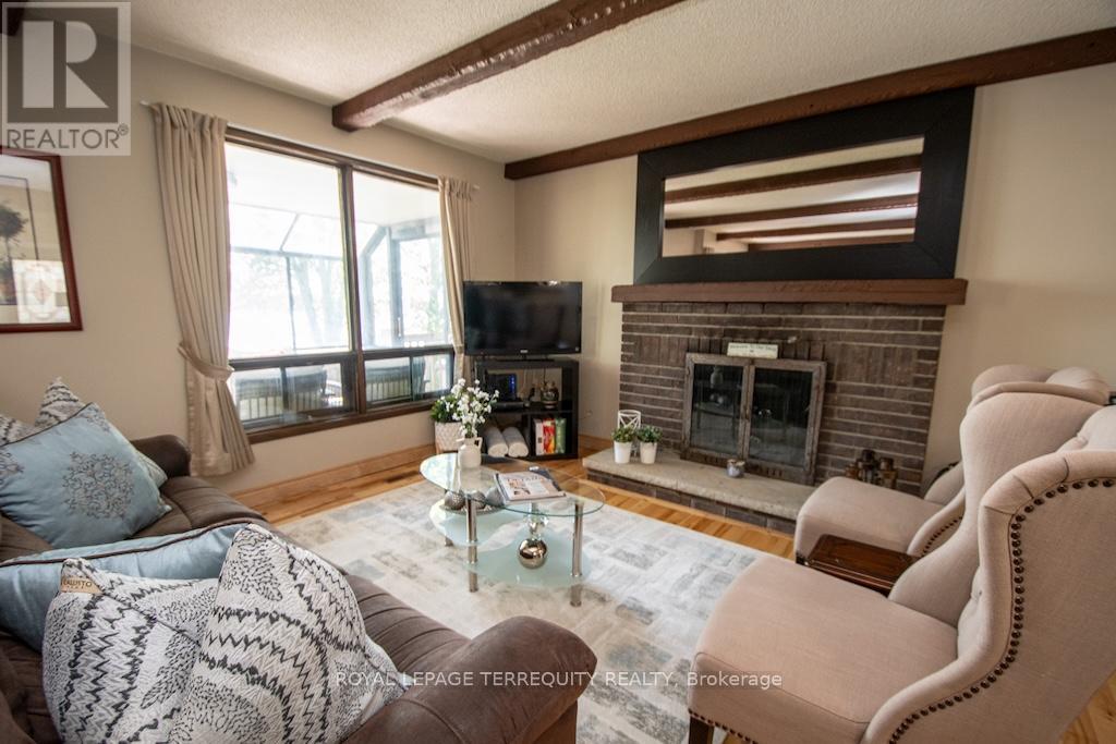 31 Alpine Street, Kawartha Lakes, Ontario  K9V 4R1 - Photo 13 - X12516744