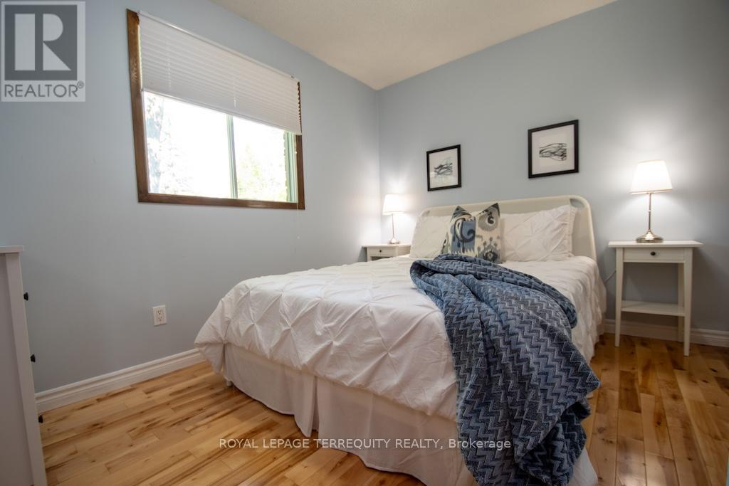 31 Alpine Street, Kawartha Lakes, Ontario  K9V 4R1 - Photo 26 - X12516744