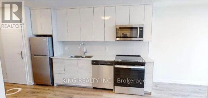 1105 - 60 Frederick Street, Kitchener, Ontario  N2H 0C7 - Photo 5 - X12516746