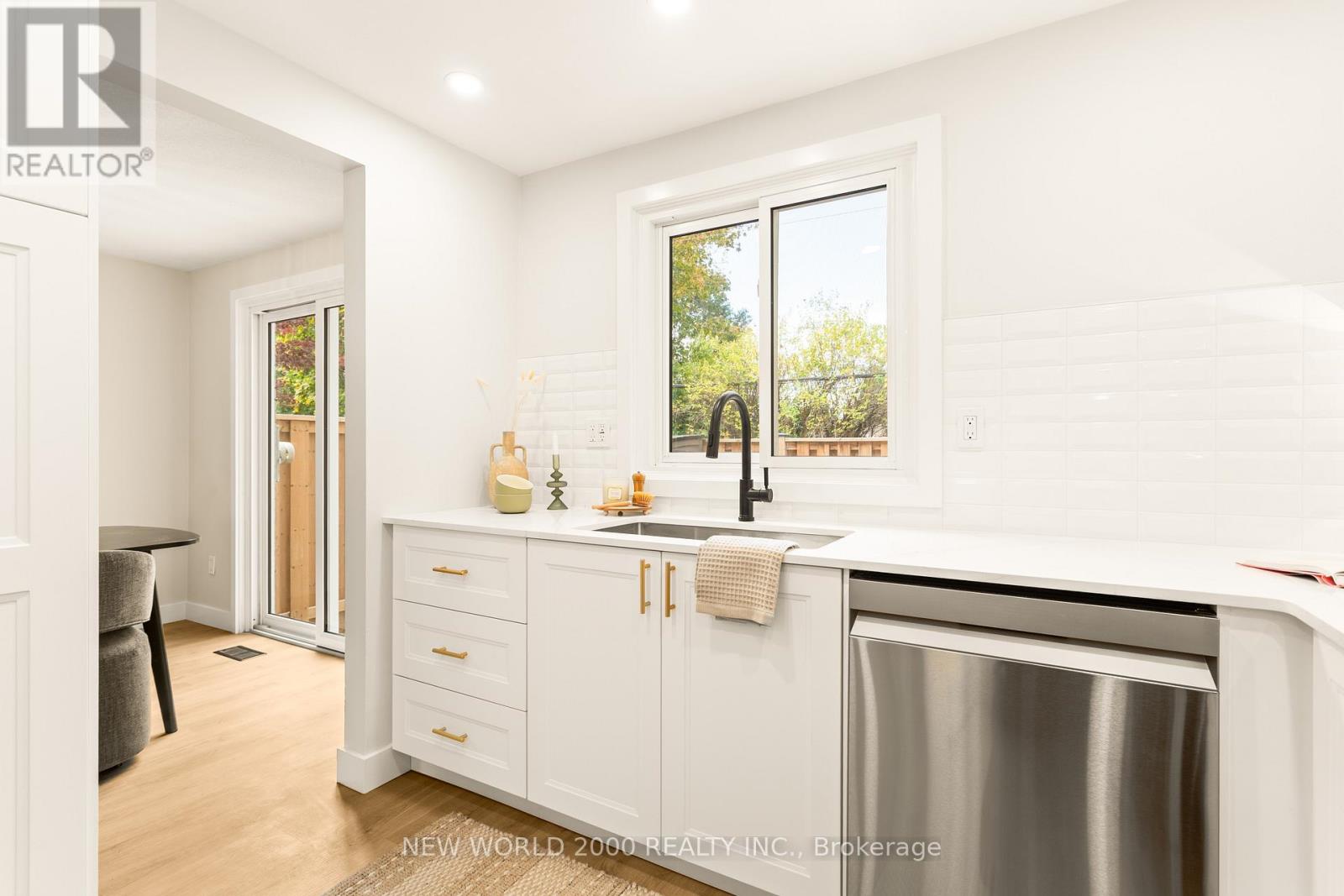 82 - 151 Gateshead Crescent, Hamilton, Ontario  L8G 3W1 - Photo 13 - X12516764