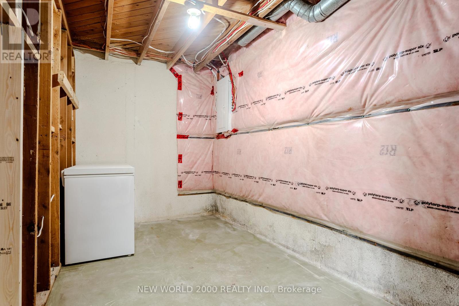 82 - 151 Gateshead Crescent, Hamilton, Ontario  L8G 3W1 - Photo 32 - X12516764