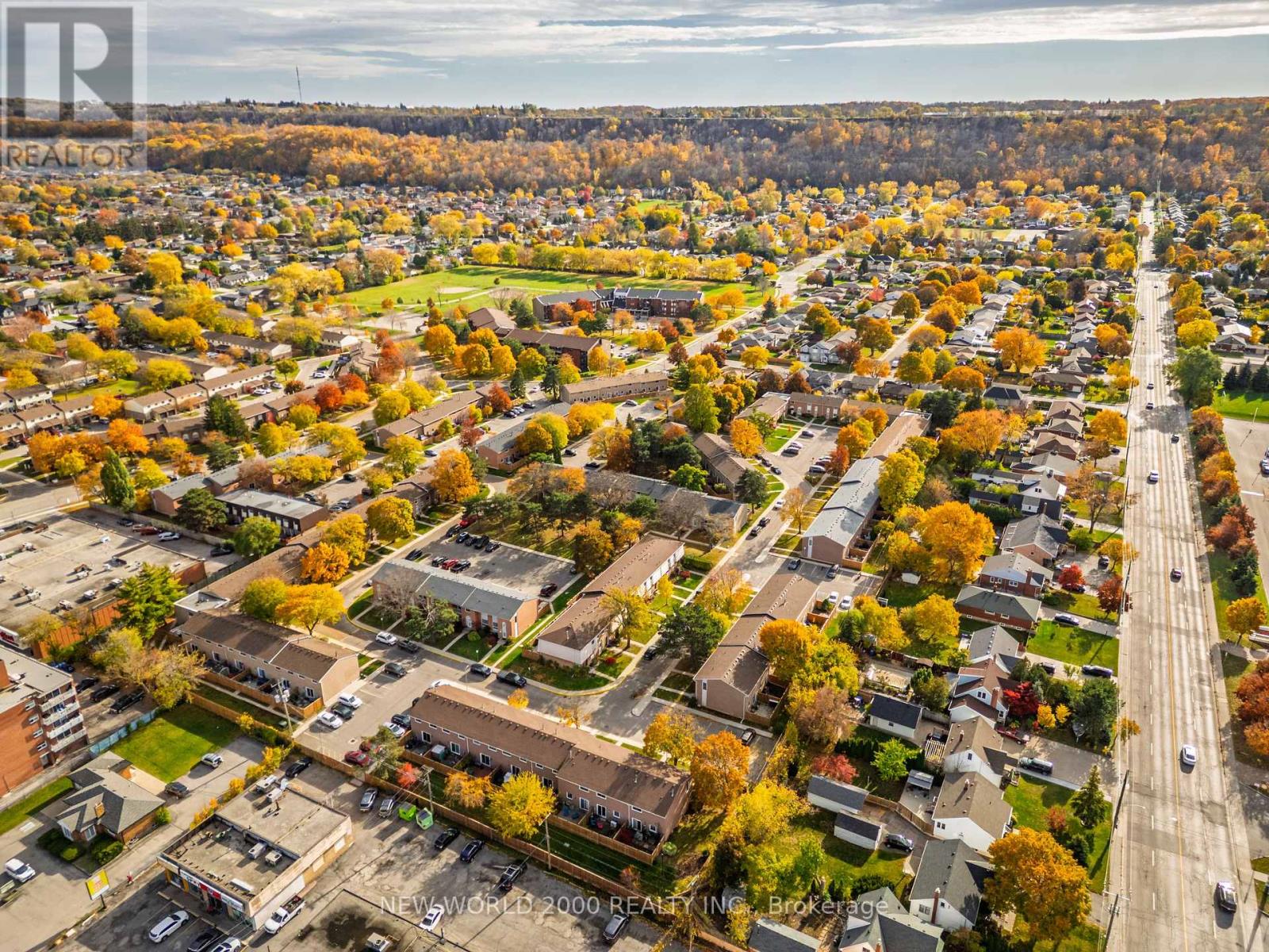 82 - 151 Gateshead Crescent, Hamilton, Ontario  L8G 3W1 - Photo 38 - X12516764