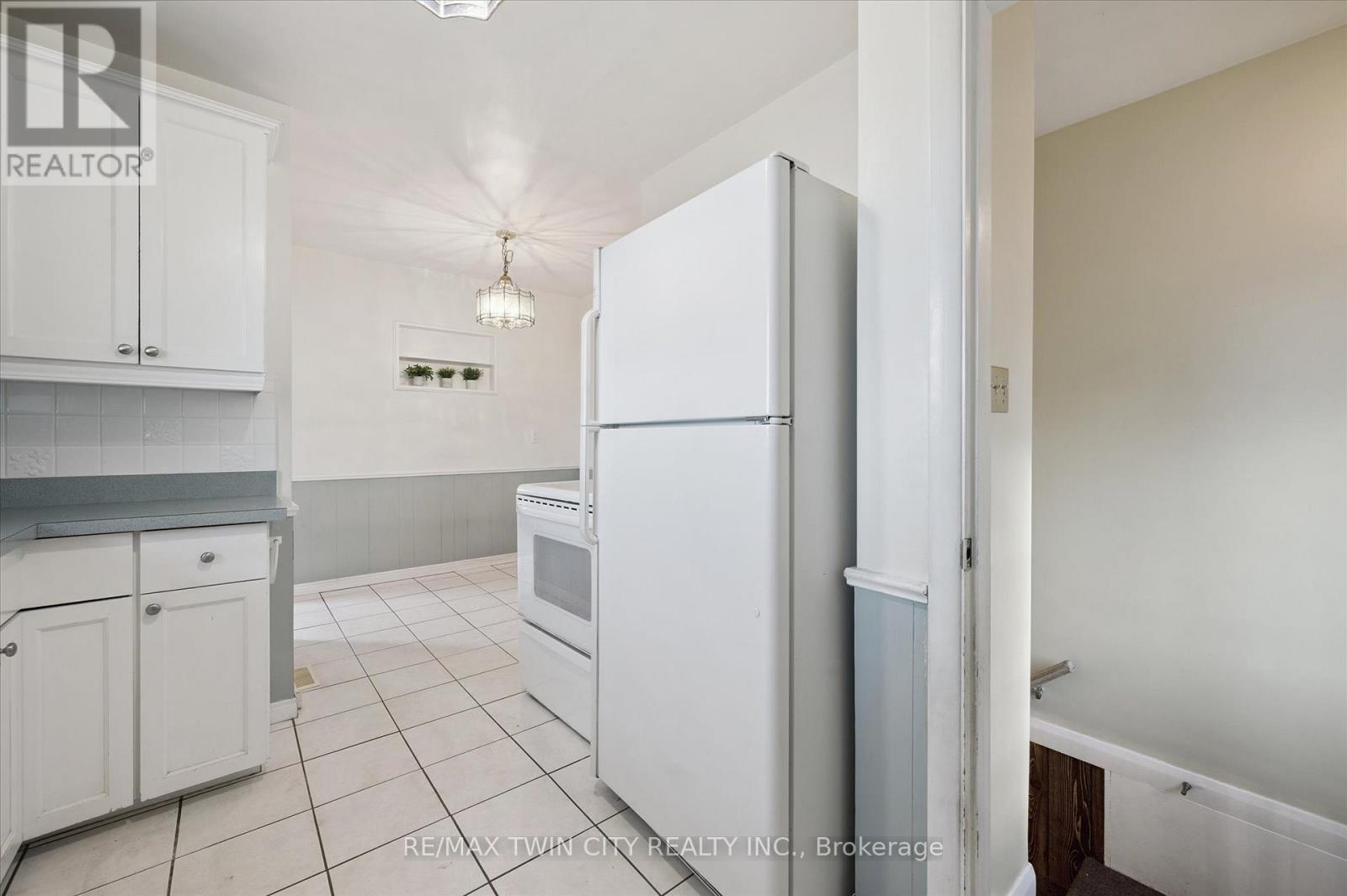 532 Victoria Street S, Kitchener, Ontario  N2M 3A9 - Photo 13 - X12516784