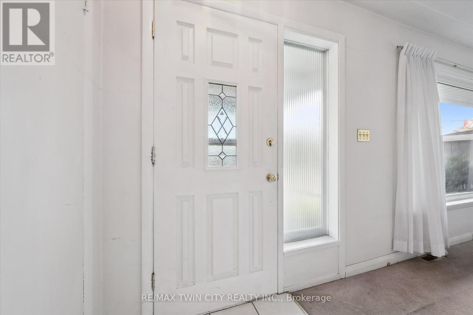 532 Victoria Street S, Kitchener, Ontario  N2M 3A9 - Photo 6 - X12516784