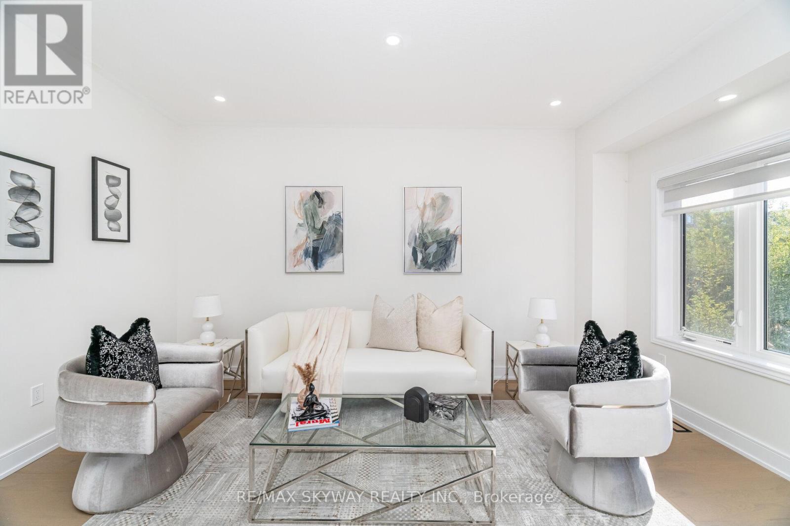 102 - 305 Garner Road W, Hamilton, Ontario  L9G 5E6 - Photo 19 - X12516842