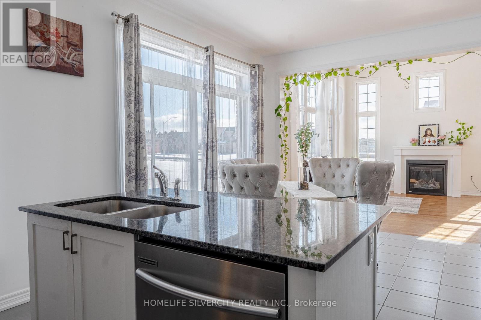 12 Summer Breeze Drive, Quinte West, Ontario  K0K 1L0 - Photo 20 - X12516858