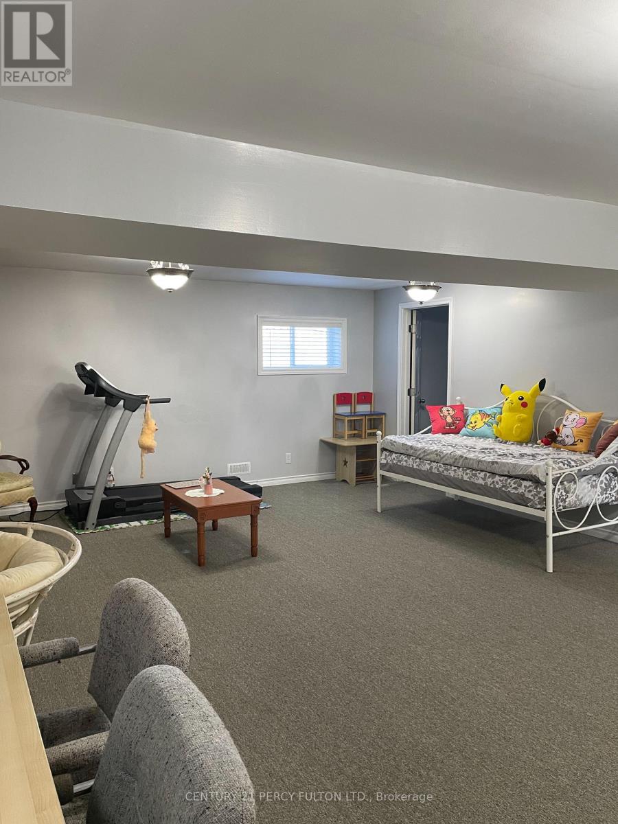 181 Parcells Crescent, Peterborough, Ontario  K9K 2P2 - Photo 14 - X12516870