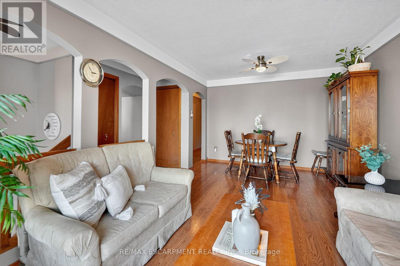 47 Rowena Court, Hamilton, Ontario  L8W 1H9 - Photo 6 - X12517036