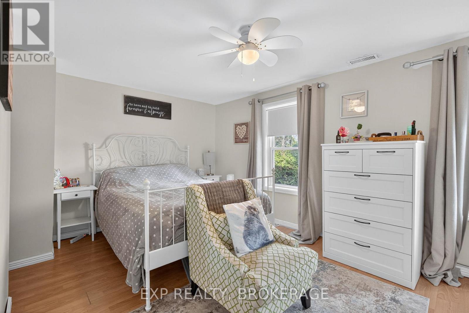 10 Miller Street, Leeds And The Thousand Islands, Ontario  K0E 1L0 - Photo 18 - X12516952