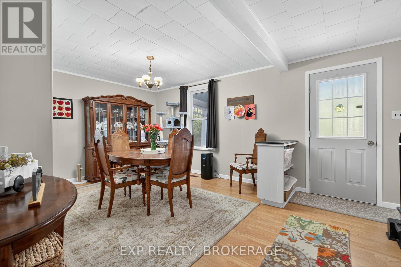 10 Miller Street, Leeds And The Thousand Islands, Ontario  K0E 1L0 - Photo 12 - X12516952