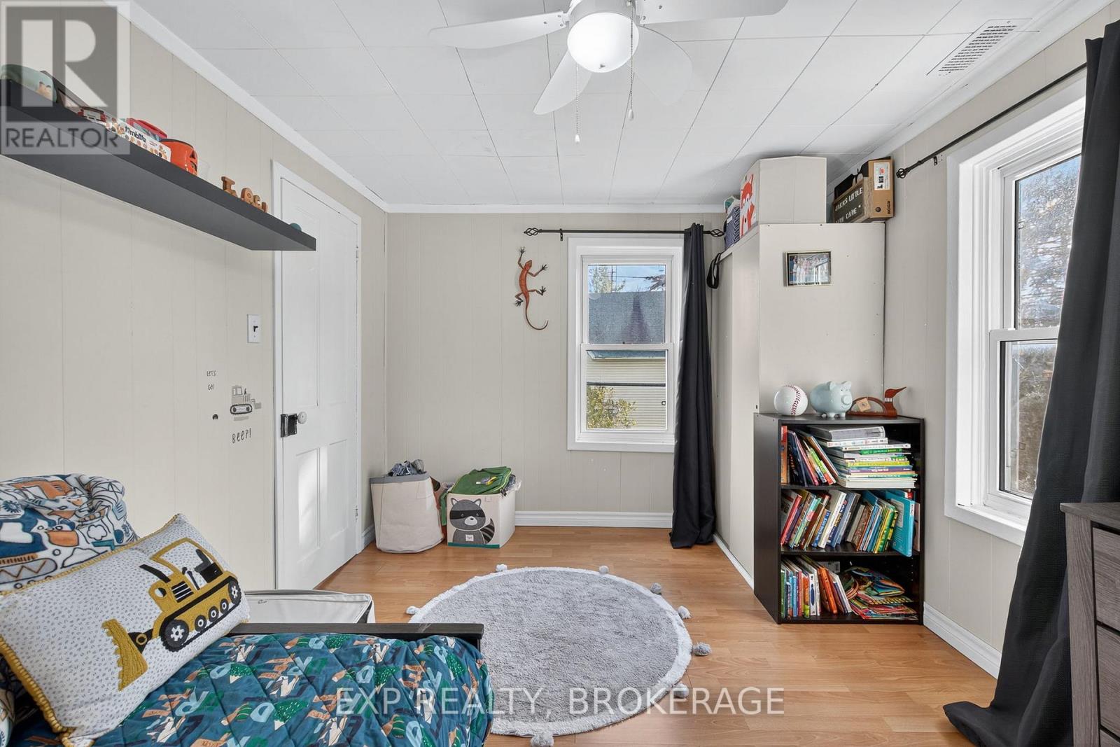 10 Miller Street, Leeds And The Thousand Islands, Ontario  K0E 1L0 - Photo 17 - X12516952