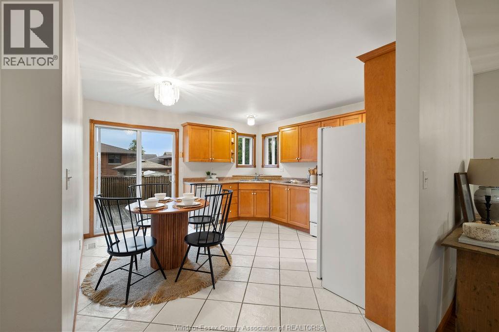 1135 Stanley Street, Windsor, Ontario N8X 5A1 - Photo 8 - 25028218