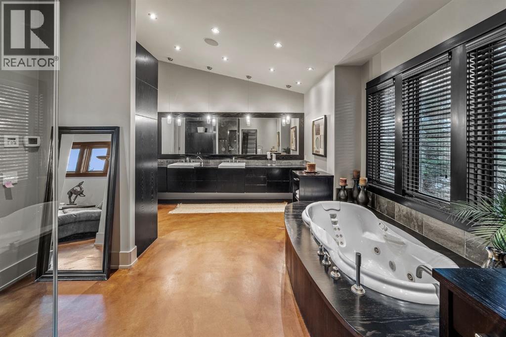 264390 Forestry Trunk Road, Rural Rocky View County, Alberta  T4C 1B7 - Photo 19 - A2235308