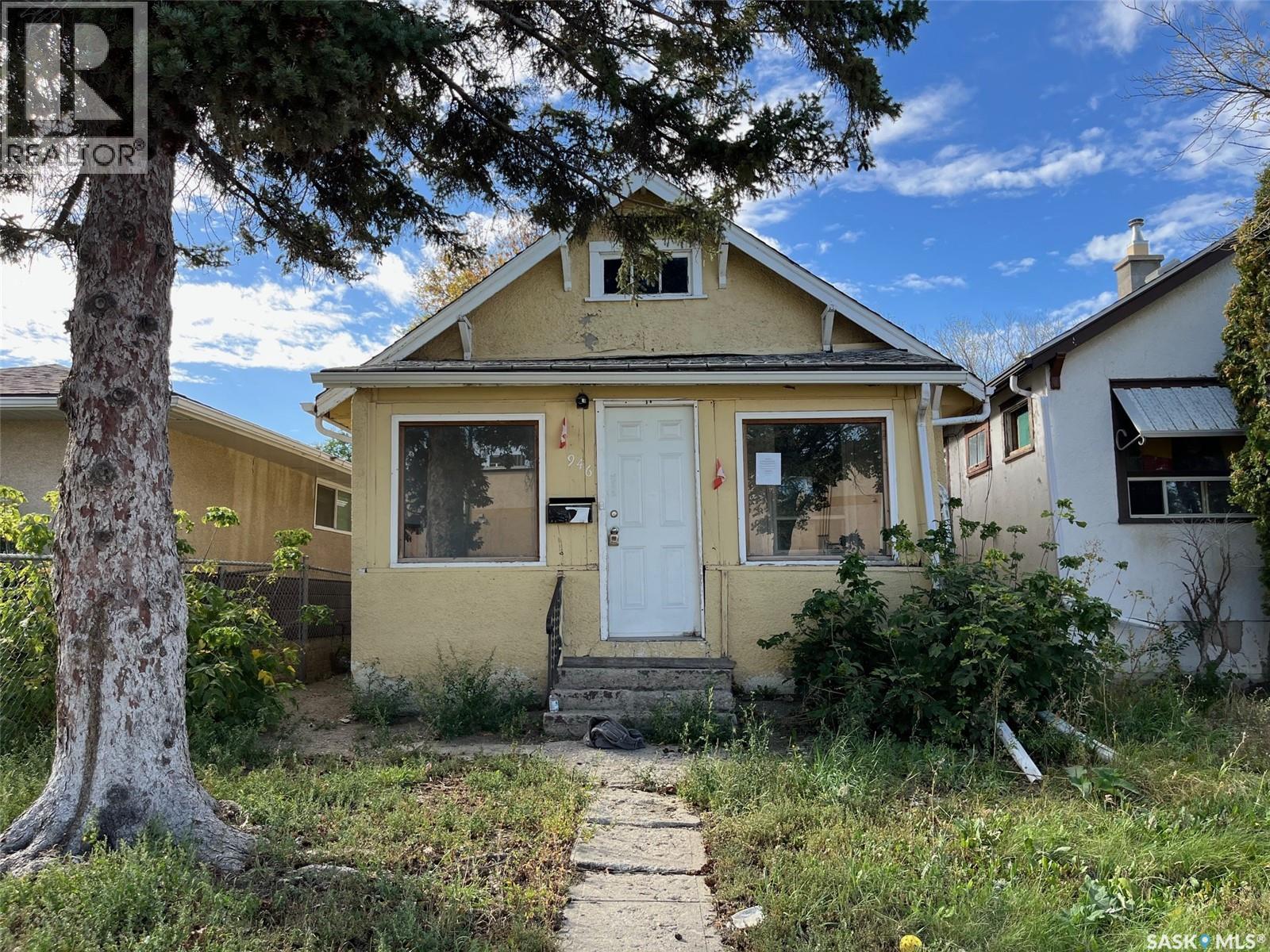 946 Angus STREET, Regina, Saskatchewan