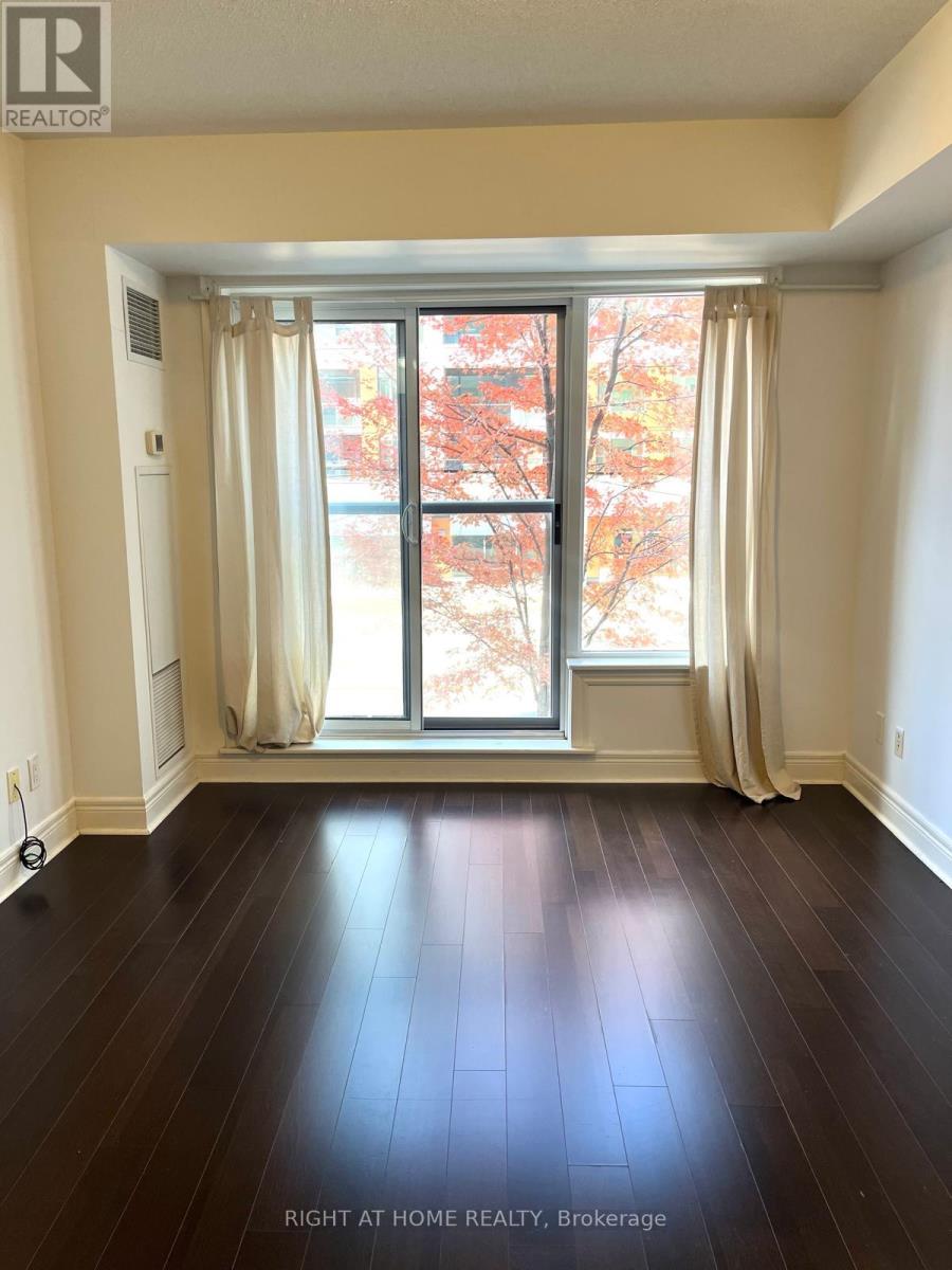 212 - 701 Sheppard Avenue W, Toronto, Ontario  M3H 0B2 - Photo 3 - C12420136