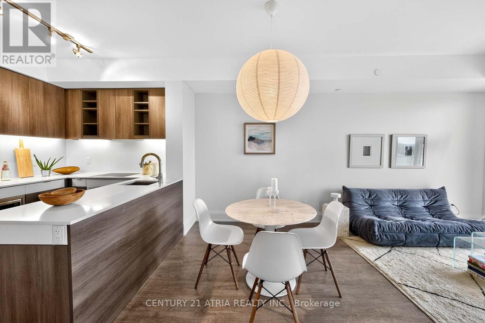 2915 - 101 Erskine Avenue, Toronto (Mount Pleasant West), Ontario  M4P 0C5 - Photo 10 - C12515320