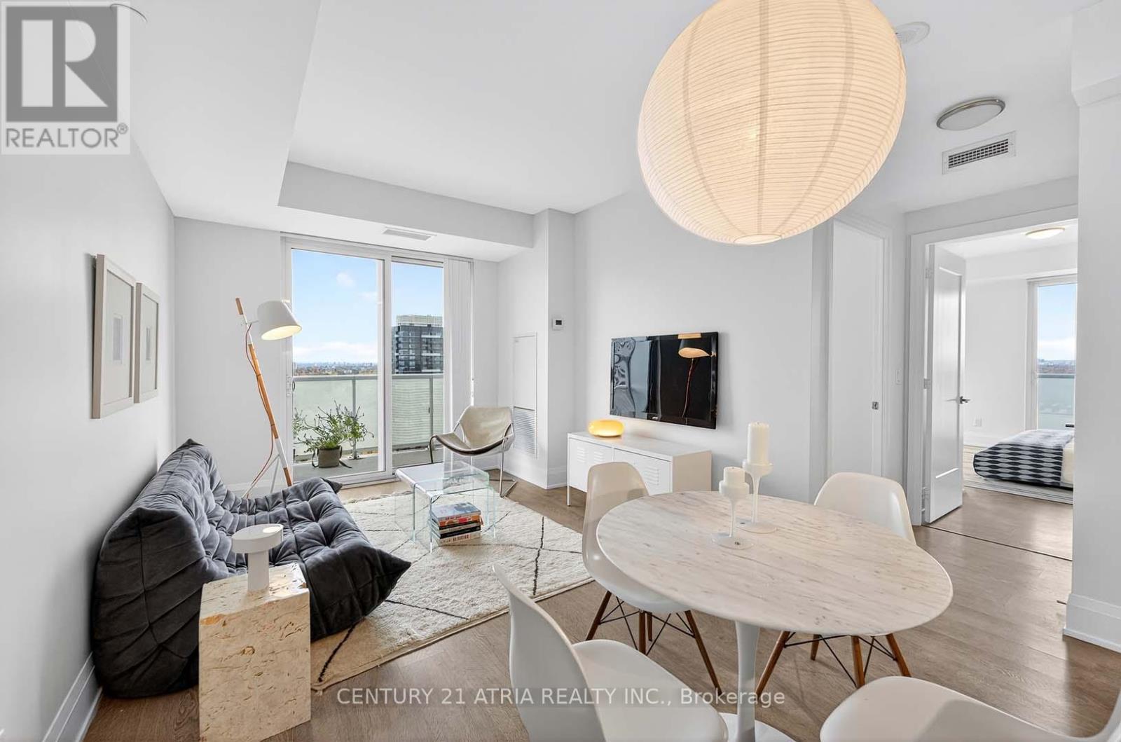 2915 - 101 Erskine Avenue, Toronto (Mount Pleasant West), Ontario  M4P 0C5 - Photo 7 - C12515320