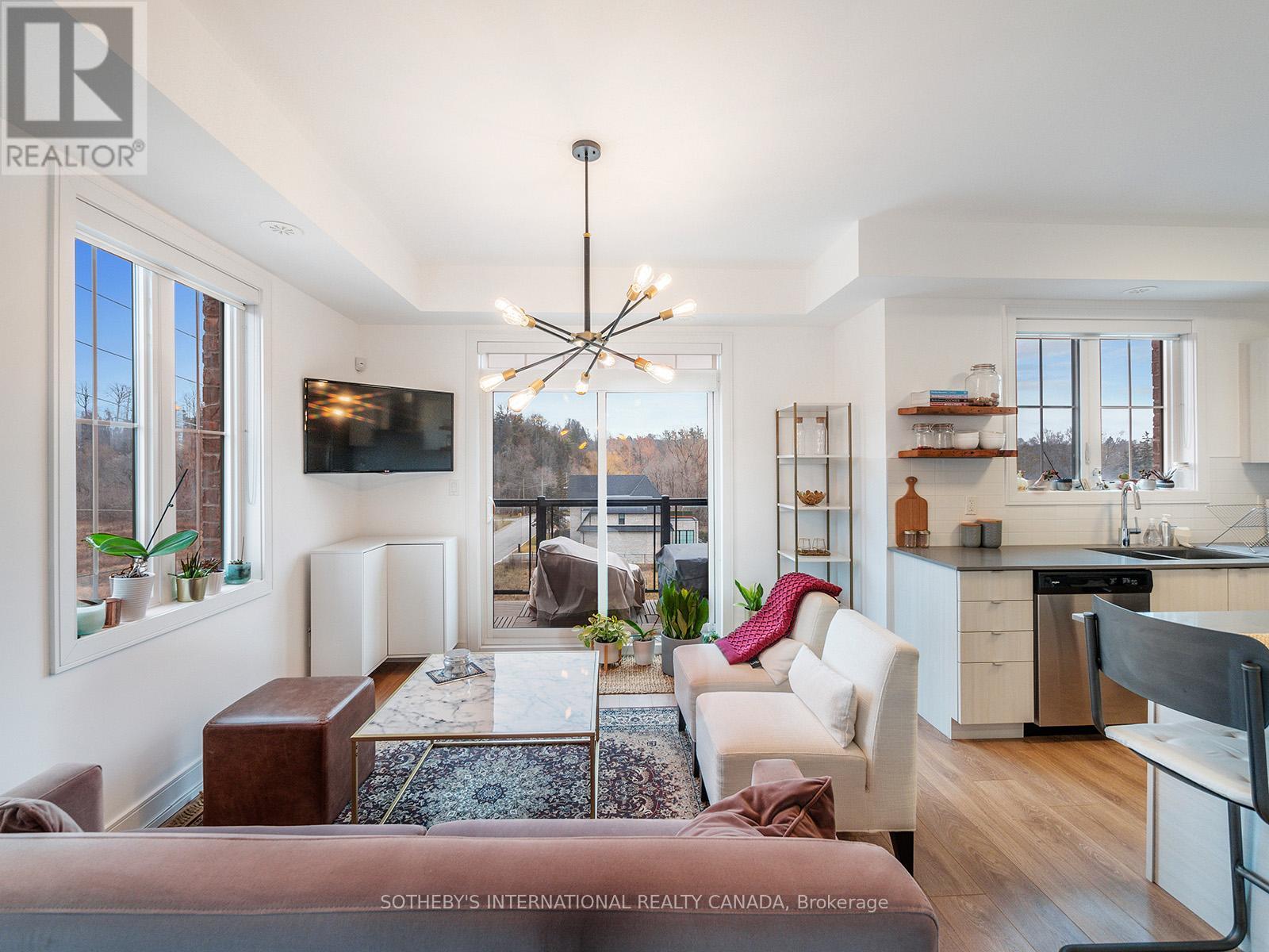 304 - 199 Pine Grove Road, Vaughan, Ontario L4L 2H7 - Photo 8 - N12514988