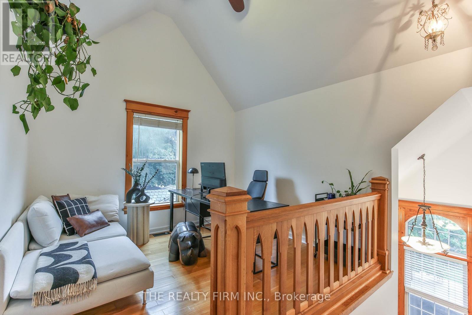 9 East Avenue, St. Thomas, Ontario  N5R 3S9 - Photo 31 - X12357827