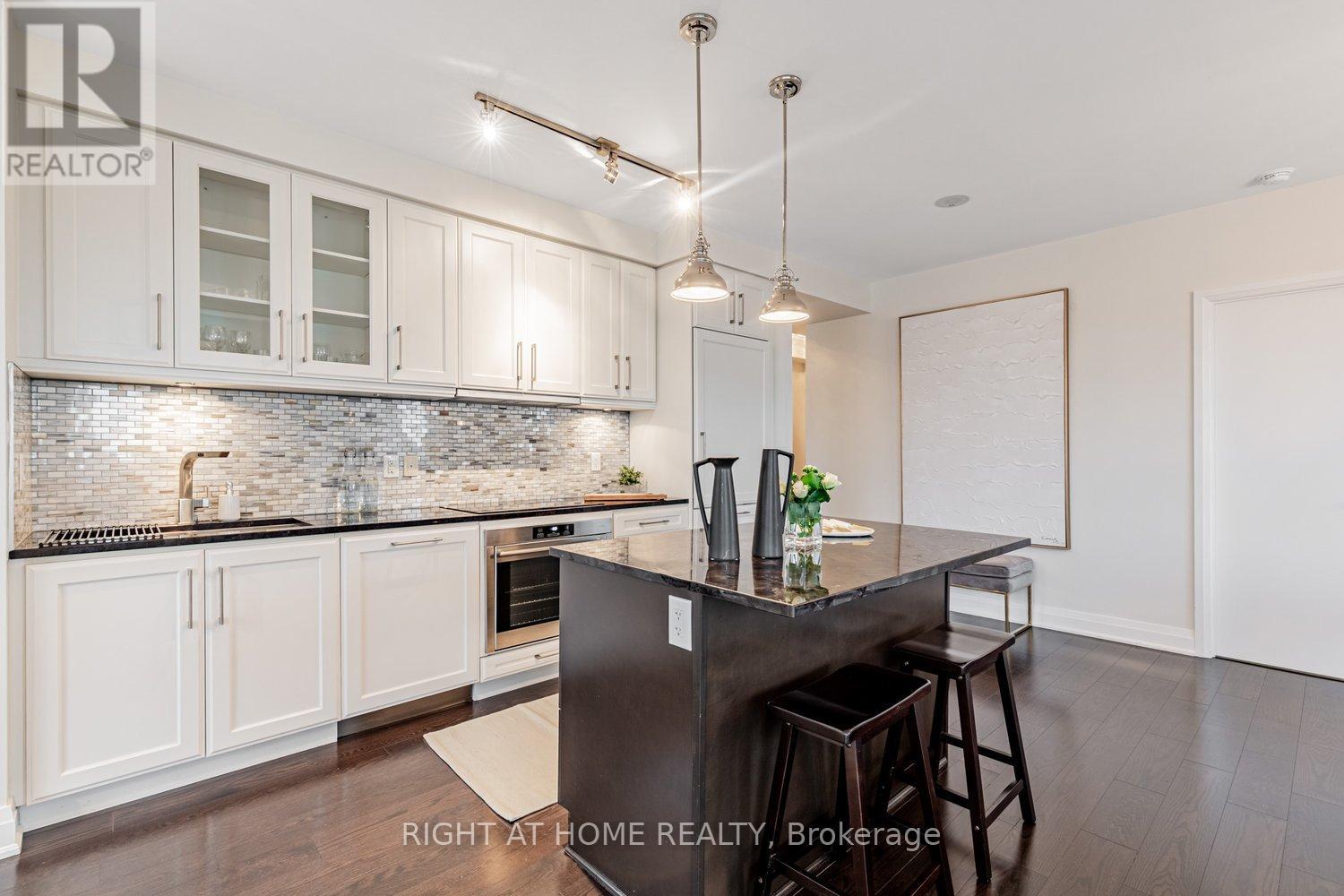 405 - 21 Clairtrell Road, Toronto, Ontario M2N 0G8 - Photo 10 - C12513440