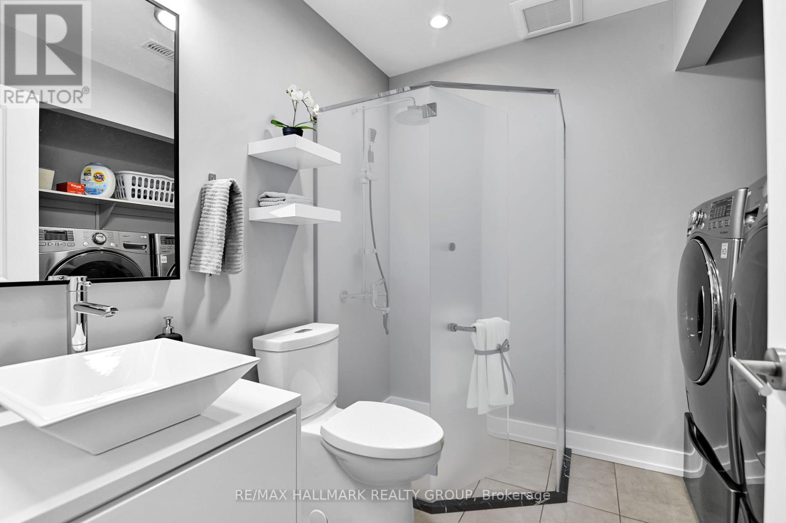 68g Stonehurst Avenue, Ottawa, Ontario  K1Y 1R5 - Photo 5 - X12512546