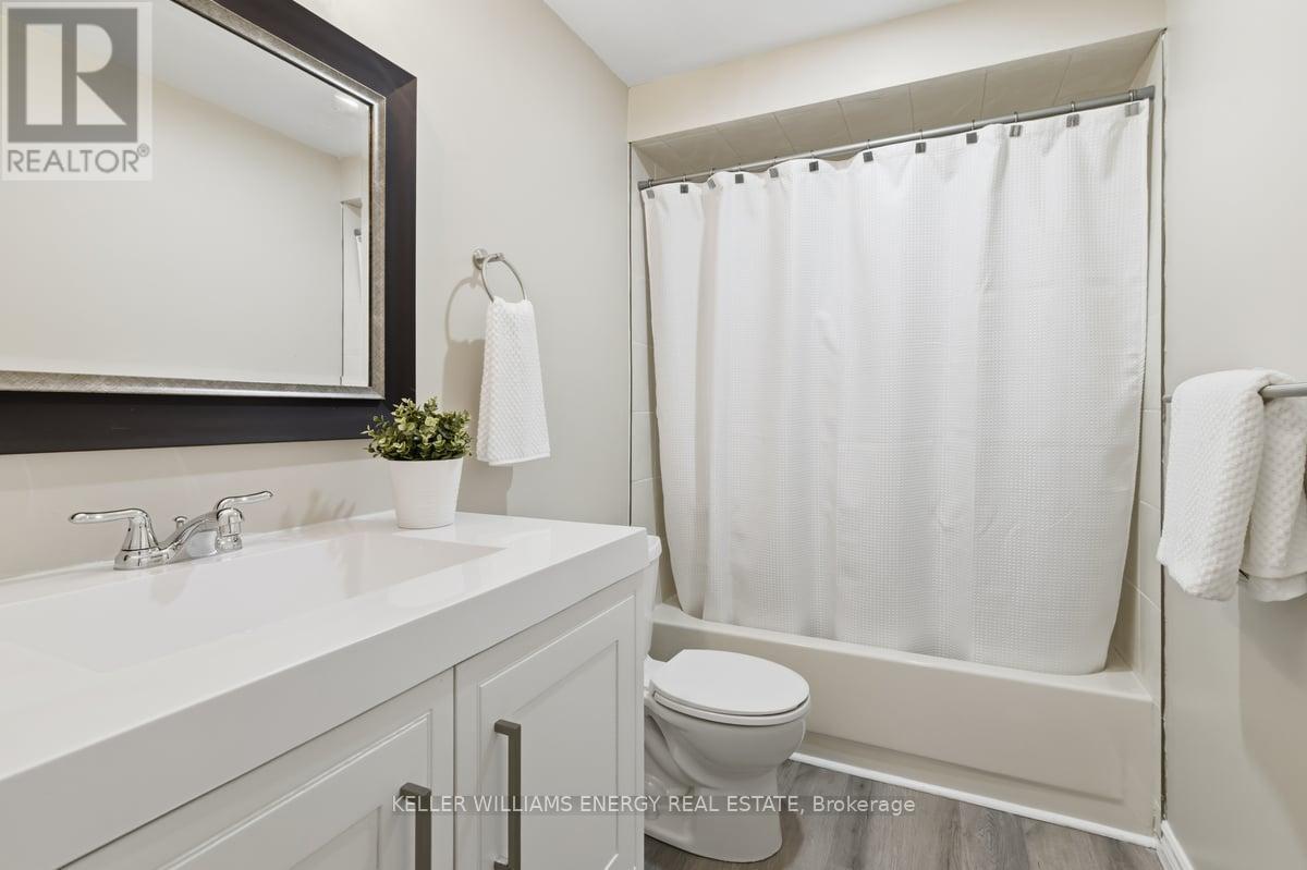 75 - 611 Galahad Drive, Oshawa (Eastdale), Ontario  L1K 1M1 - Photo 14 - E12517346