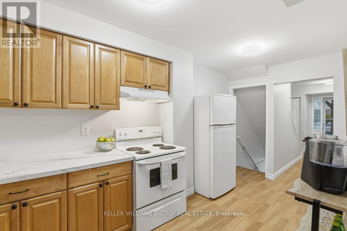 75 - 611 Galahad Drive, Oshawa (Eastdale), Ontario  L1K 1M1 - Photo 4 - E12517346