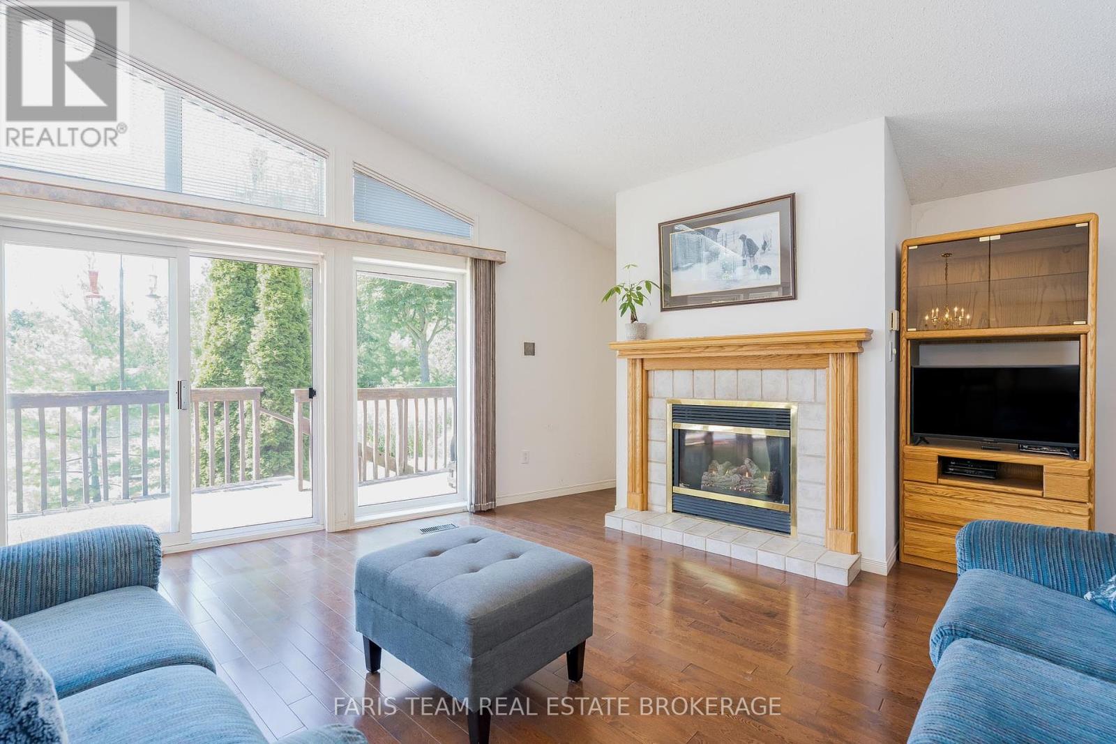 17 Stanley Road, Kawartha Lakes, Ontario  K0M 2T0 - Photo 8 - X12380760