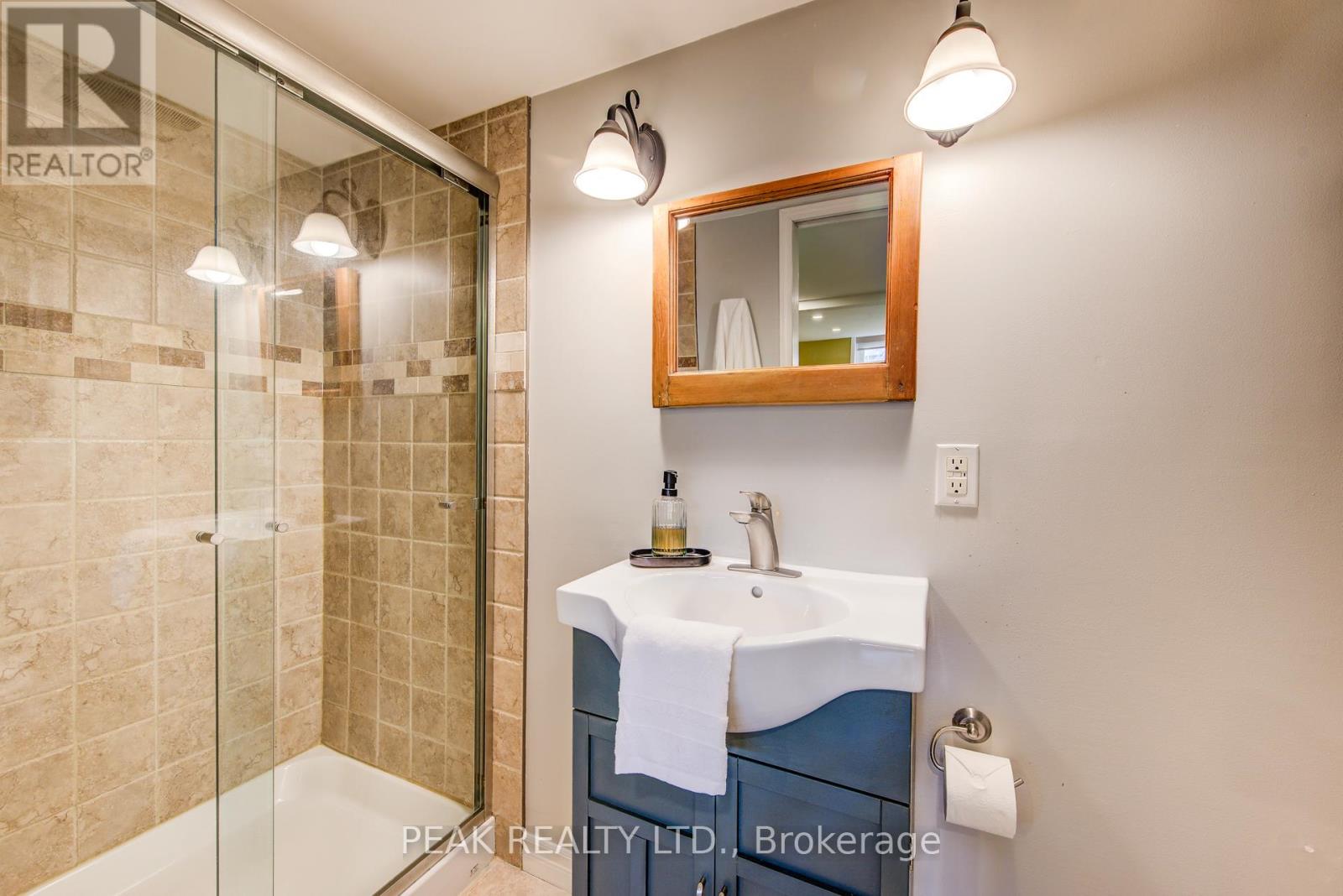 31 - 165 Green Valley Drive, Kitchener, Ontario  N2P 1K3 - Photo 31 - X12397521