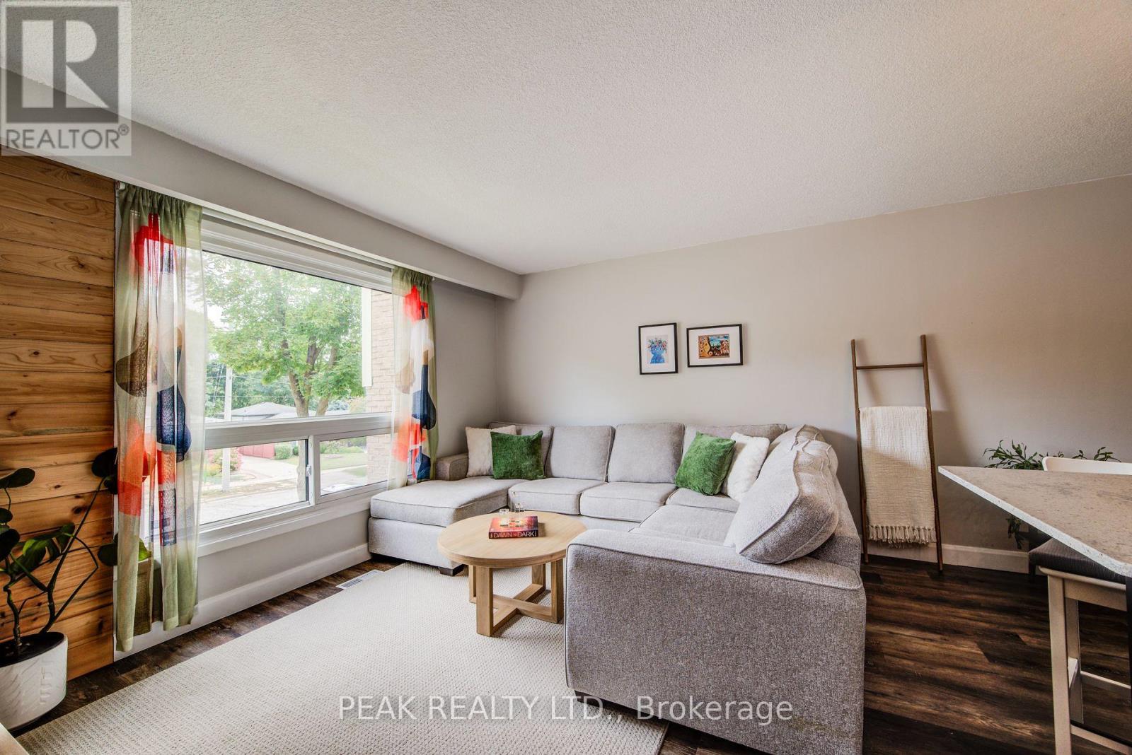 31 - 165 Green Valley Drive, Kitchener, Ontario  N2P 1K3 - Photo 7 - X12397521
