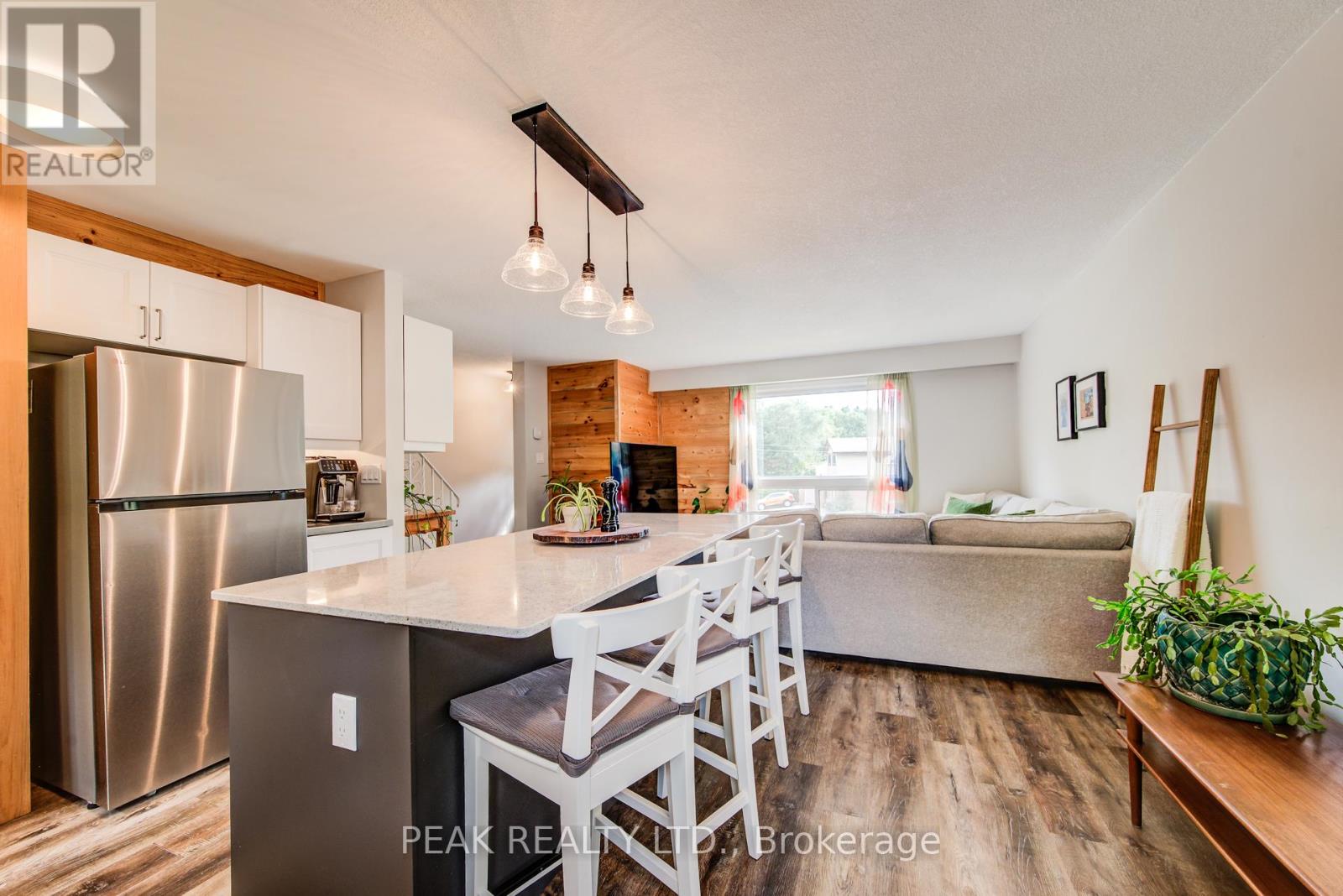 31 - 165 Green Valley Drive, Kitchener, Ontario  N2P 1K3 - Photo 12 - X12397521