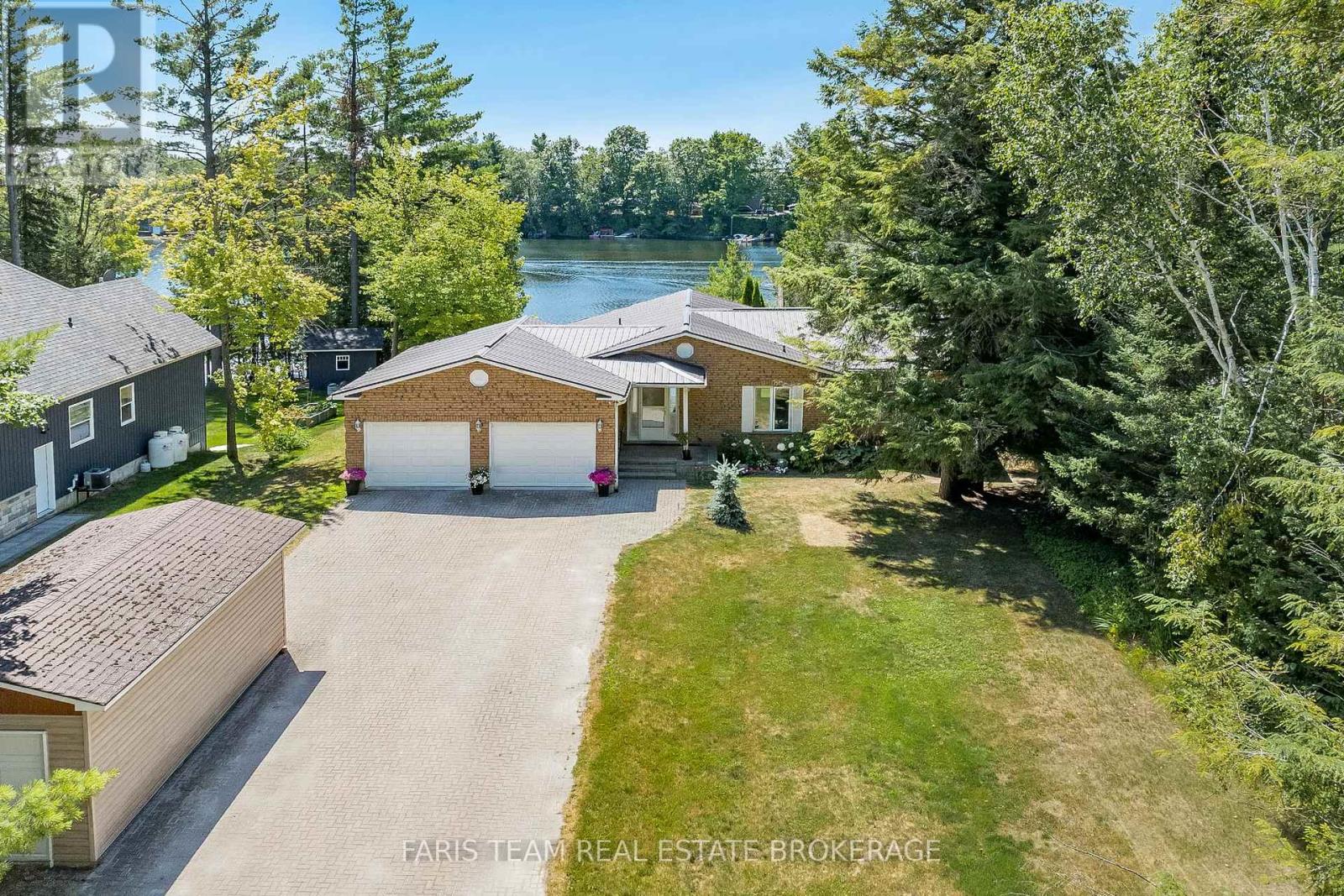 17 STANLEY ROAD, Kawartha Lakes, Ontario