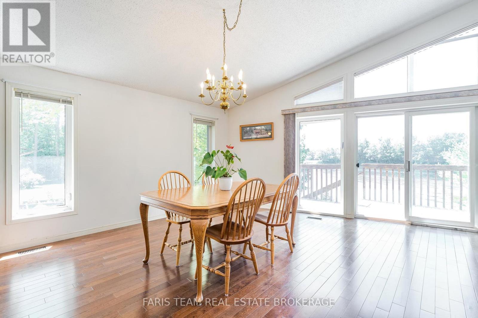 17 Stanley Road, Kawartha Lakes, Ontario  K0M 2T0 - Photo 6 - X12380760