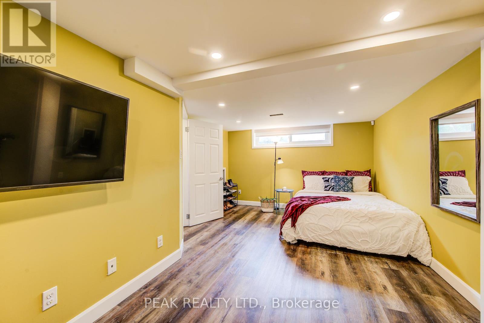 31 - 165 Green Valley Drive, Kitchener, Ontario  N2P 1K3 - Photo 30 - X12397521