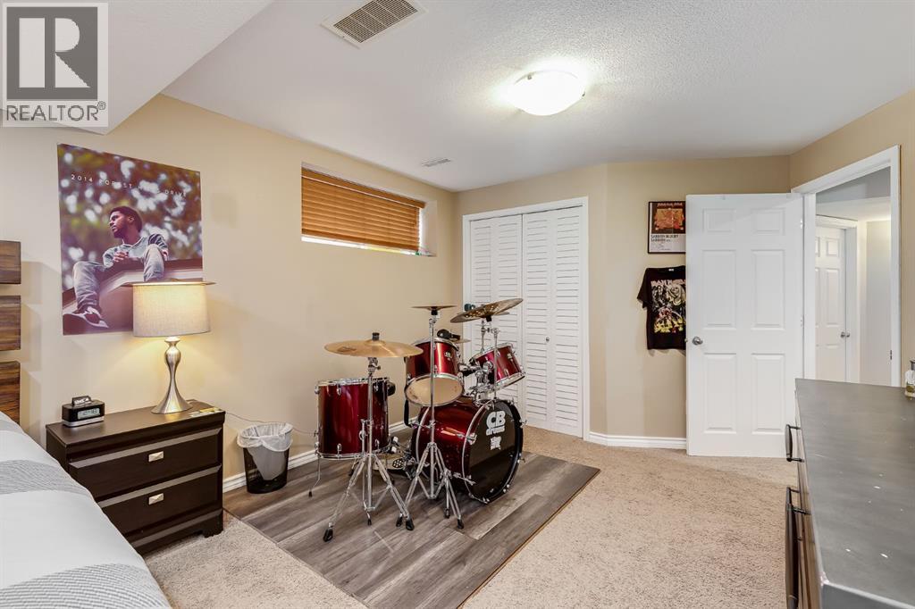 149 Thornfield Close Se, Airdrie, Alberta  T4A 2K8 - Photo 25 - A2268141