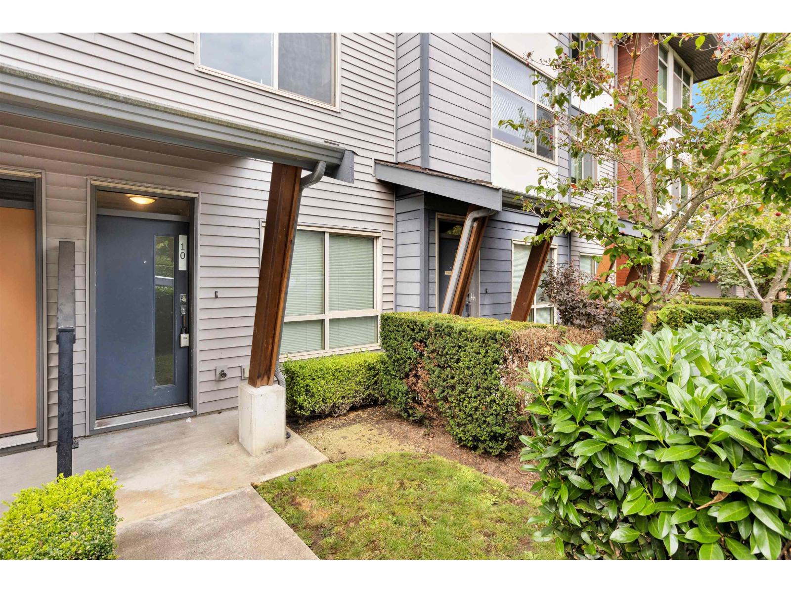 10 8473 163 Street, Surrey, British Columbia  V4N 6M7 - Photo 2 - R3065113