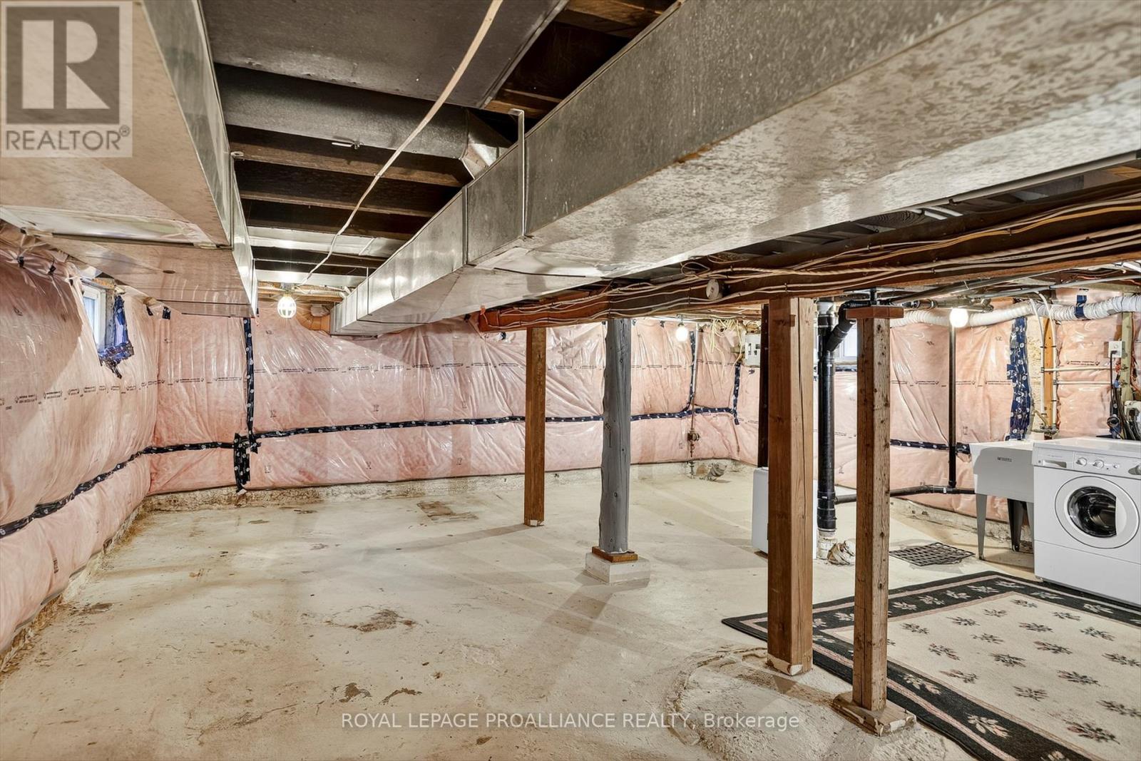 410 Dublin Street, Peterborough (Town Ward 3), Ontario  K9H 3C9 - Photo 26 - X12517246