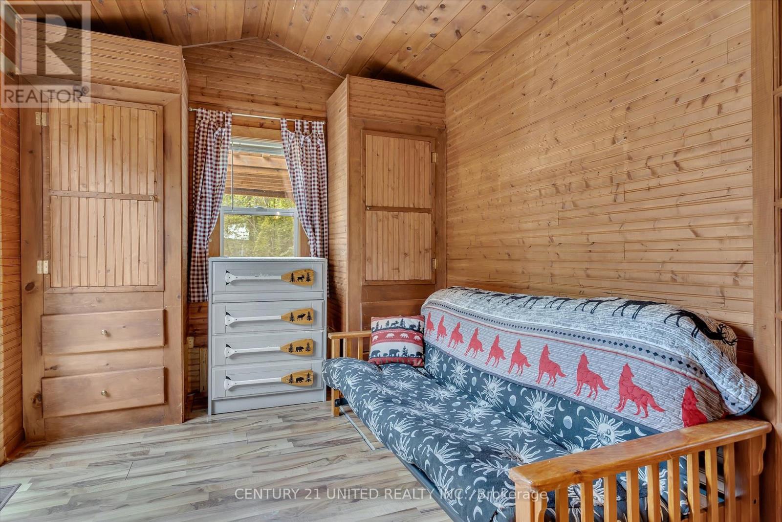 55 Northern Avenue, Trent Lakes, Ontario K0M 1A0 - Photo 16 - X12517408